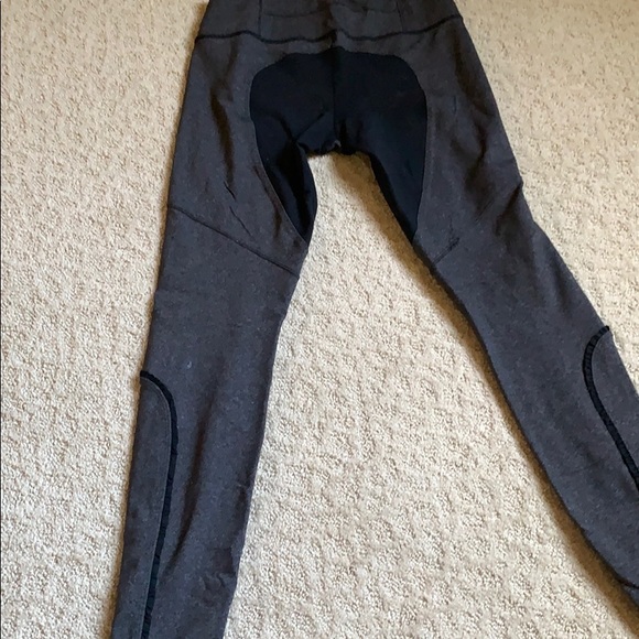 Lulu lemon heather grey/black legging - Picture 4 of 5